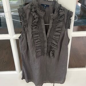 Chic Women's Ruffled Sleeveless Top - Gray